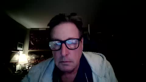 Snapshot of gerrardjj chatting on May 3, 10:05 pm Jason online show from May 3, 10:05 pm