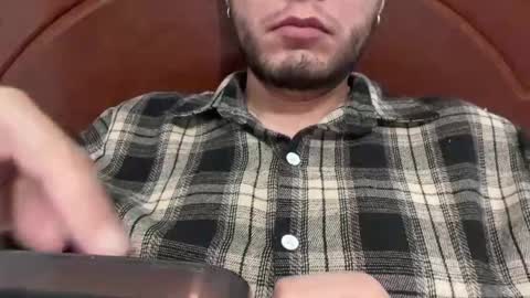 Snapshot of gerry_mx chatting on October 21, 5:41 am gerry_mx online show from October 21, 5:41 am