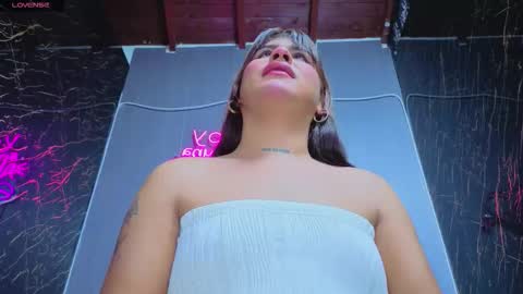 gewn2004 online show from December 17, 10:54 am