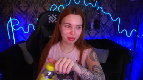 Snapshot of gfoxie chatting on January 24, 11:48 am Ur Foxie online show from January 24, 11:48 am