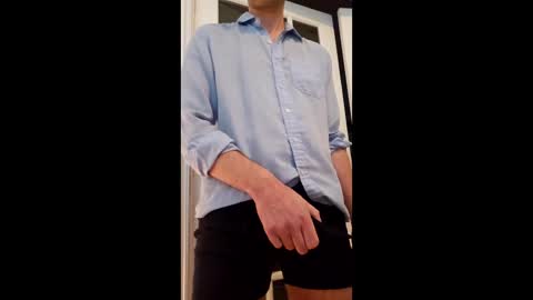 Snapshot of ggggu495826 chatting on February 18, 11:33 pm ggggu495826 online show from February 18, 11:33 pm