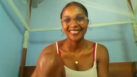 gggloria online show from November 6, 7:42 am