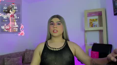 Snapshot of ghadats chatting on September 19, 4:47 am L A U R A online show from September 19, 4:47 am