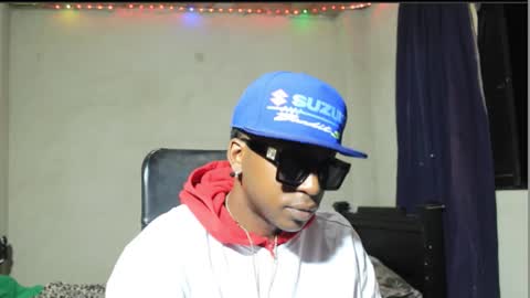 ghettolife2020 online show from September 19, 12:02 am