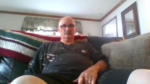 Snapshot of ghost2534 chatting on July 10, 11:13 am ghost2534 online show from July 10, 11:13 am