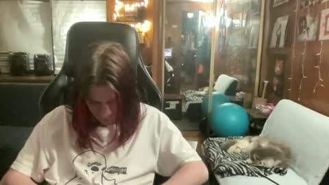 ghostboygbc online show from February 20, 6:19 am