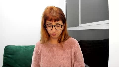 Snapshot of ghostcrimson chatting on October 12, 3:38 am andy online show from October 12, 3:38 am