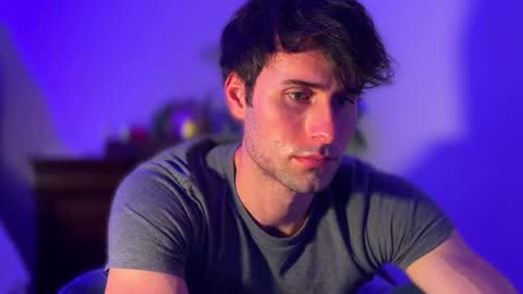 Snapshot of ghostdaddy9 chatting on October 13, 12:10 am big boy ghost face online show from October 13, 12:10 am