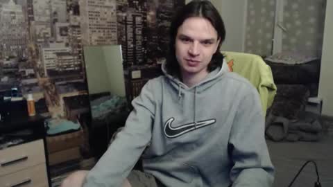 Snapshot of ghostfacefriends chatting on March 13, 10:49 pm Fedya online show from March 13, 10:49 pm