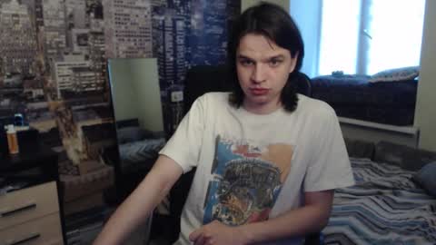 Snapshot of ghostfacefriends chatting on March 16, 2:28 am Fedya online show from March 16, 2:28 am