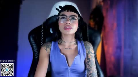 Sara online show from January 15, 8:45 pm