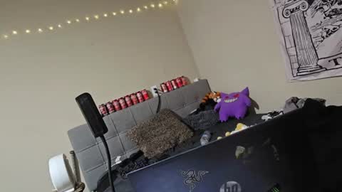 Snapshot of ghothy_femboy chatting on August 8, 2:25 am GhothyFemboy online show from August 8, 2:25 am