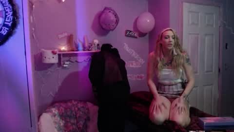 ghxstface23 online show from March 7, 6:54 am