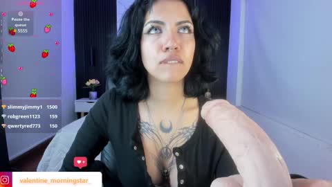 Gia online show from December 29, 9:39 am