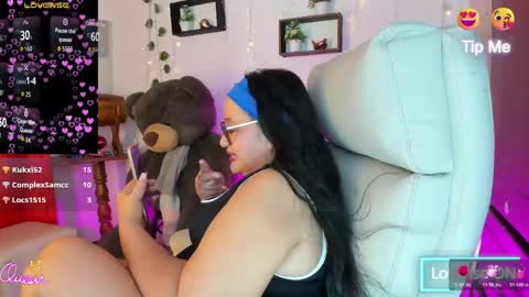 nahomi online show from April 10, 1:22 am