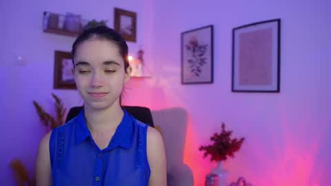 Gia Paige18 online show from November 27, 3:03 pm