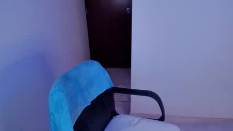 GIA WHITE Independet  online show from November 21, 7:18 am