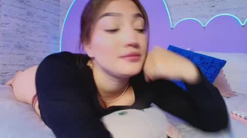 Gia online show from April 14, 8:26 pm