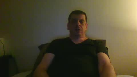 Snapshot of giaco1982 chatting on January 25, 3:19 am samuel online show from January 25, 3:19 am