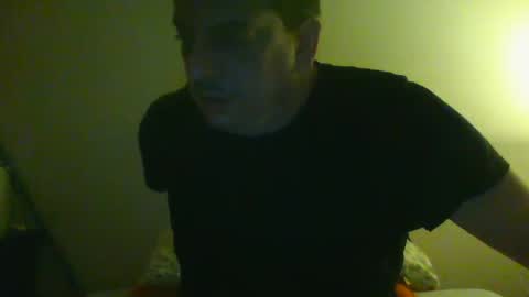 Snapshot of giaco1982 chatting on February 17, 3:58 am samuel online show from February 17, 3:58 am