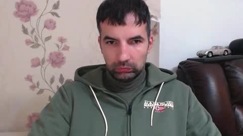 Gianni online show from April 4, 2:25 pm