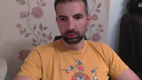 Snapshot of gianni_lion chatting on June 14, 5:04 pm Gianni online show from June 14, 5:04 pm