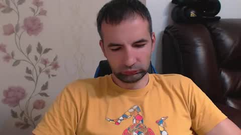 Snapshot of gianni_lion chatting on July 7, 8:13 pm Gianni online show from July 7, 8:13 pm