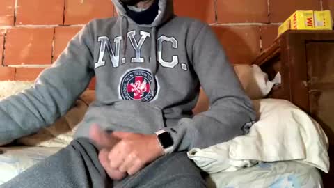 Snapshot of gicobest chatting on December 31, 10:37 am Corrado online show from December 31, 10:37 am
