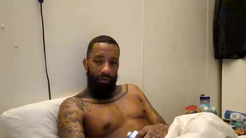 Snapshot of gide8n chatting on January 18, 7:39 pm Gideon online show from January 18, 7:39 pm