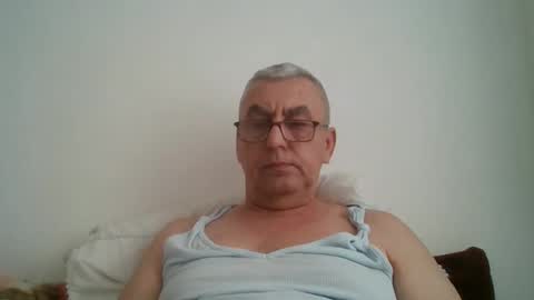 Snapshot of gigi1970 chatting on March 17, 11:46 am gigi1970 online show from March 17, 11:46 am