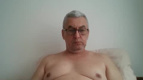 Snapshot of gigi1970 chatting on March 29, 8:58 am gigi1970 online show from March 29, 8:58 am