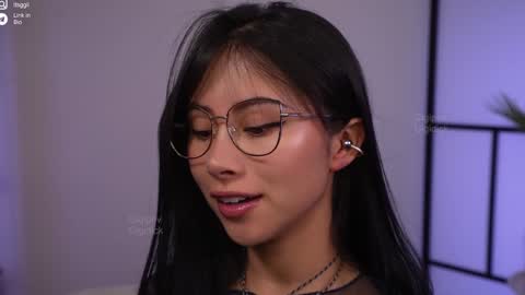 Snapshot of gigi_ulala chatting on November 9, 8:18 pm 80 off in my OF gigipriv online show from November 9, 8:18 pm