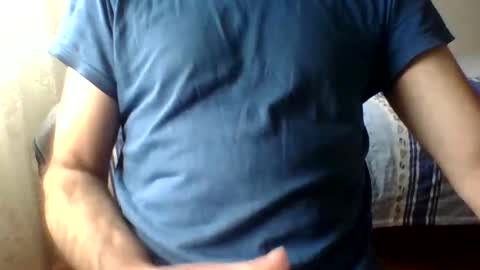 Snapshot of gigigegio chatting on January 18, 11:36 am gigigegio sky online show from January 18, 11:36 am