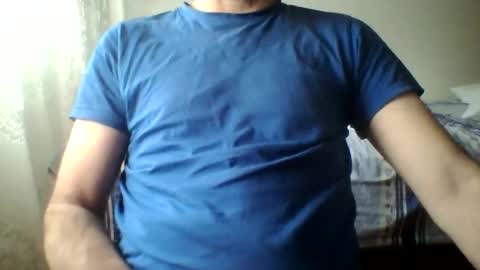 Snapshot of gigigegio chatting on March 29, 3:45 pm gigigegio sky online show from March 29, 3:45 pm
