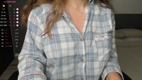 Snapshot of gigihadd chatting on December 22, 5:42 pm gigihadd online show from December 22, 5:42 pm