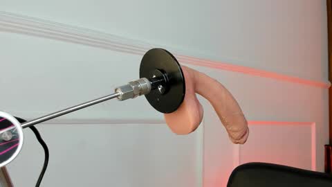 Gigi Doll online show from March 19, 11:14 am