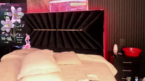 giia online show from February 13, 10:12 am