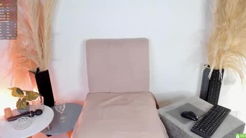 pamela online show from March 28, 2:33 am