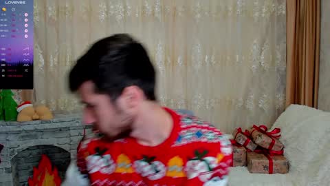 Snapshot of gilbertogonzales chatting on December 8, 6:33 am gilbertogonzales online show from December 8, 6:33 am