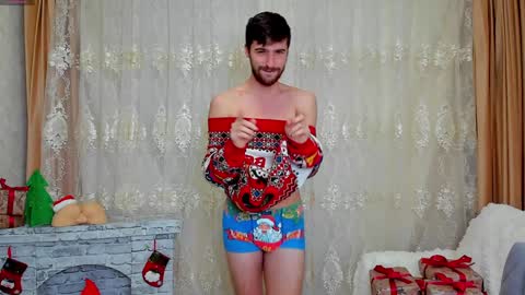 Snapshot of gilbertogonzales chatting on December 8, 4:18 pm gilbertogonzales online show from December 8, 4:18 pm