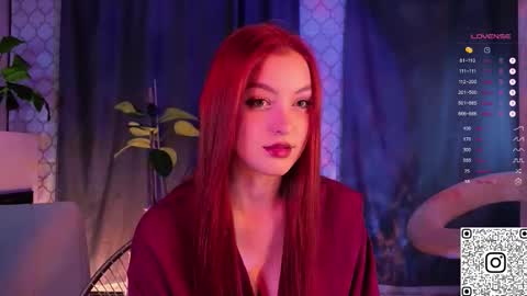 Stacy online show from November 24, 6:18 pm