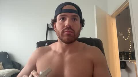 Snapshot of gildedsins1 chatting on March 5, 11:23 pm WildBoyVibes online show from March 5, 11:23 pm