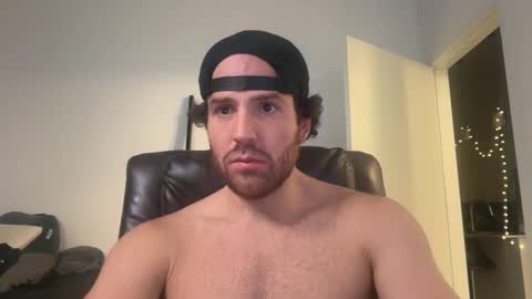 Snapshot of gildedsins1 chatting on April 7, 4:35 am WildBoyVibes online show from April 7, 4:35 am