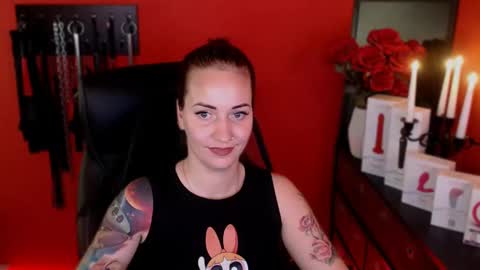 gina_hotlick online show from February 5, 8:14 pm