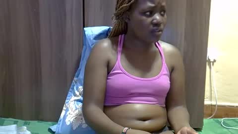 Adiliah online show from November 12, 9:53 am