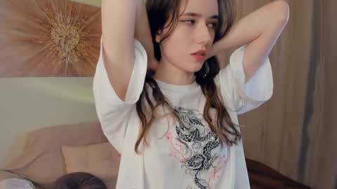 Snapshot of gina_vicious chatting on December 7, 2:53 am Gina online show from December 7, 2:53 am