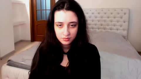 Snapshot of ginablum chatting on February 4, 9:28 am Kate online show from February 4, 9:28 am