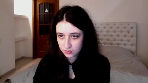 Snapshot of ginablum chatting on February 6, 12:05 pm Kate online show from February 6, 12:05 pm