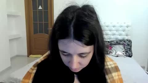 Snapshot of ginablum chatting on October 16, 8:15 am Kate online show from October 16, 8:15 am