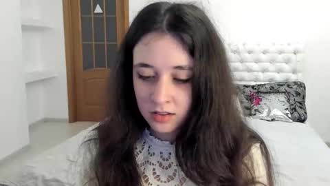 Snapshot of ginablum chatting on October 19, 9:43 am Kate online show from October 19, 9:43 am